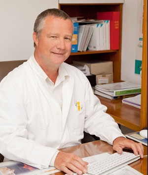 Dr. Andreas Timmel