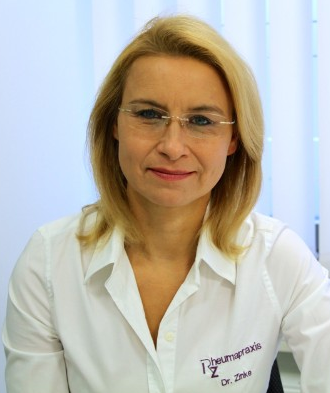 Dr. Silke Zinke